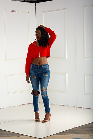 226-Suzy Free
