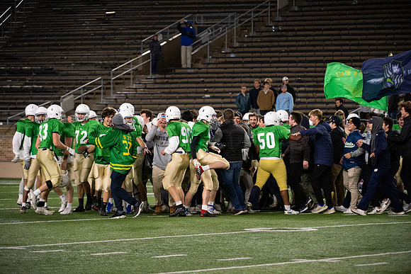 215-ND InterHall Football 2021