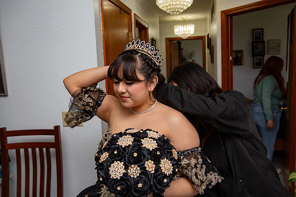119-Ianna Hernandez