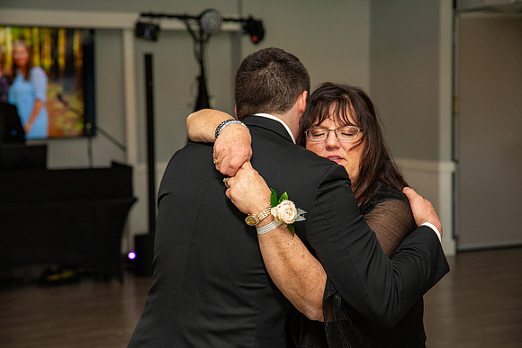 1248-DeMont_Lauren and Joseph Markiewicz
