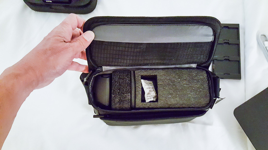 picture of the inside of the travel pack