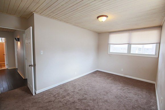 3318 Vernon-064