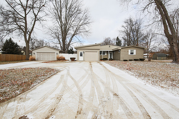 3318 Vernon-120