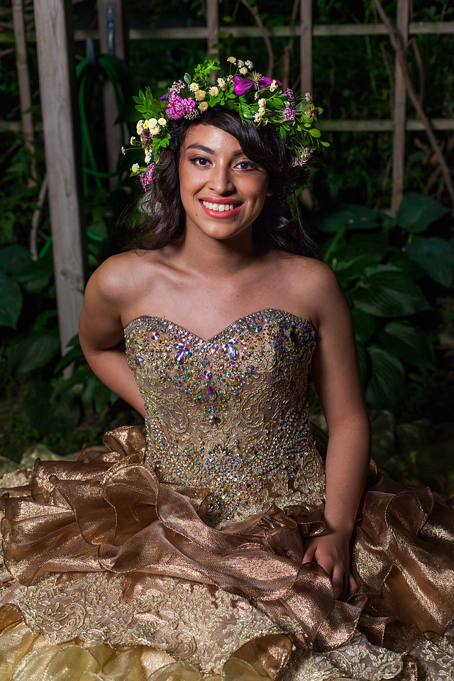 picture of young lady in a bronze Quinceañera