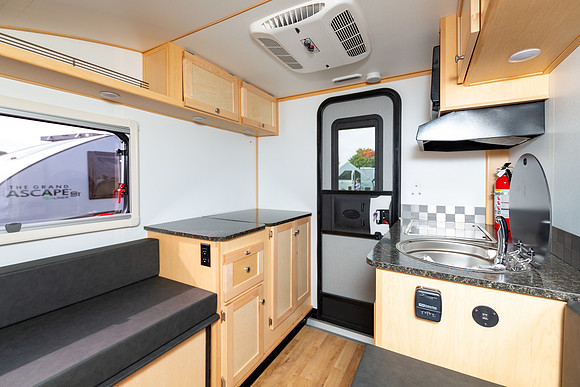 Grand Escape Plus-205-Aliner
