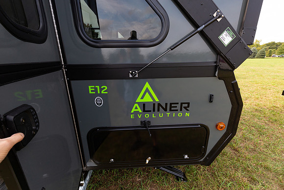 E12-222-Aliner
