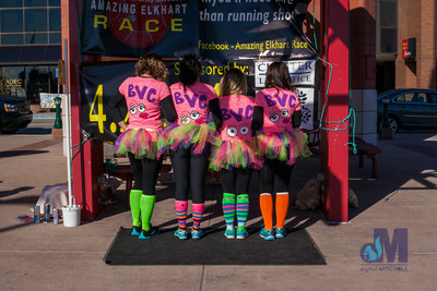 Backs of Team Tu-Tu