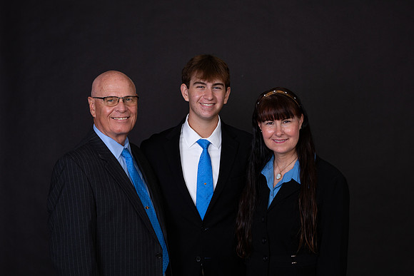 35-Kusbach Family 2024