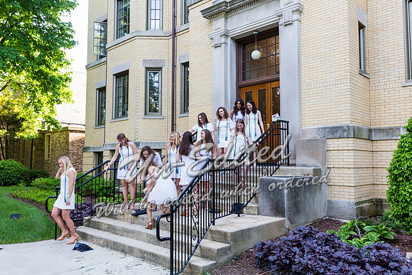 141-Walsh Hall Gals 2018
