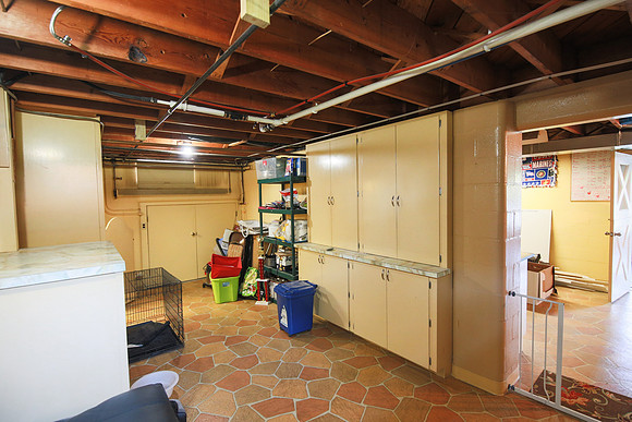 3936 East Jackson-72