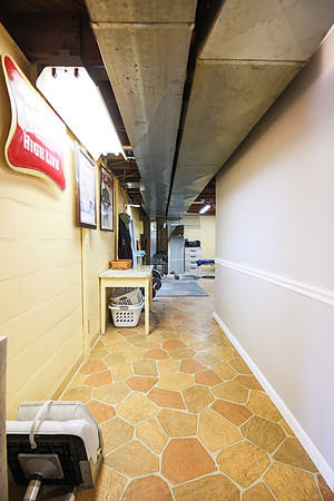 3936 East Jackson-104