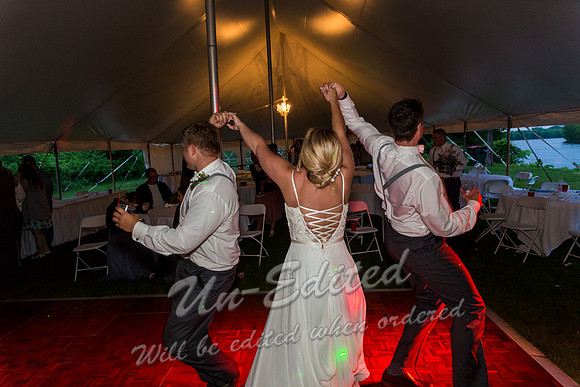 1162-Taylor n Cody