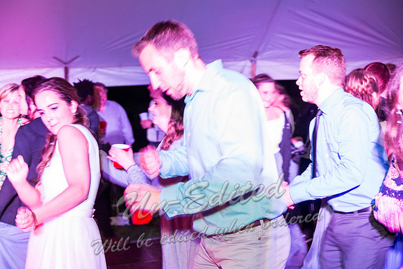 1310-Taylor n Cody