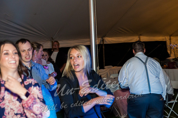 1314-Taylor n Cody