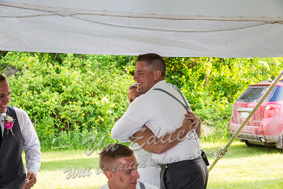 933-Taylor n Cody