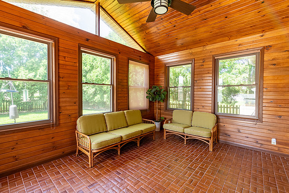 111-3106 Marshwood-HDR