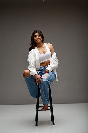 67-Natalie White Shirt Ripped Jeans