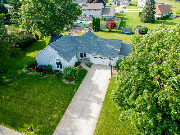 217-22885 Stonebrier-HDR