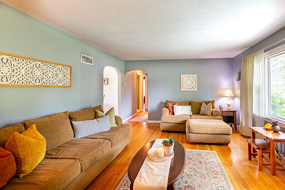 27-19619 Arlington Ave-HDR