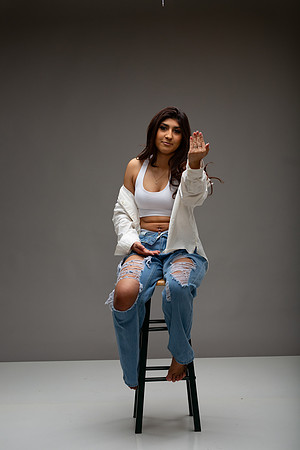 61-Natalie White Shirt Ripped Jeans