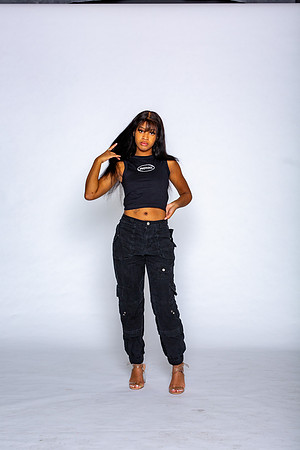 15-Nicole Branding