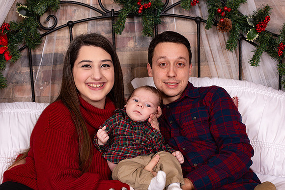 16-Elias_Jenny & Aaron Xmas 2023