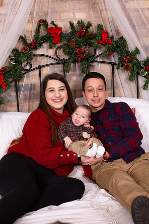 19-Elias_Jenny & Aaron Xmas 2023