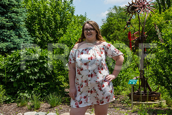 64-Cassandra Geschke