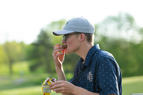 377-Hunter Golf Match