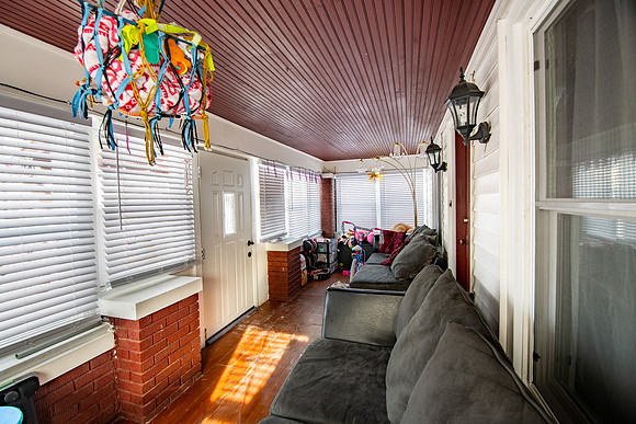 118-1722 Stevens Ave-HDR