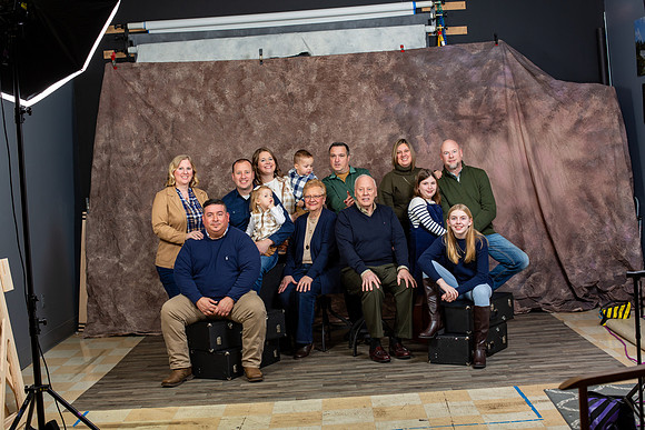 8-Buysee Extended Family X-Mas 2023