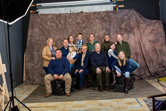 25-Buysee Extended Family X-Mas 2023