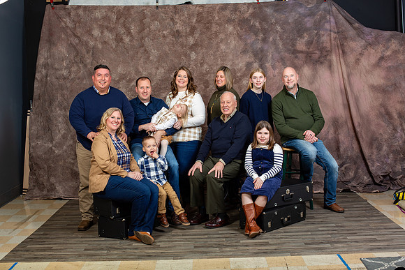 40-Buysee Extended Family X-Mas 2023