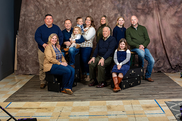 52-Buysee Extended Family X-Mas 2023