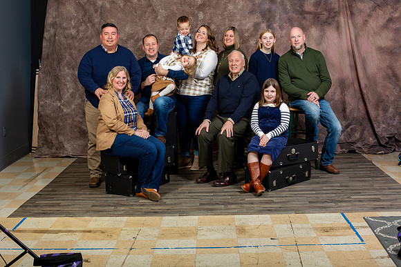 54-Buysee Extended Family X-Mas 2023