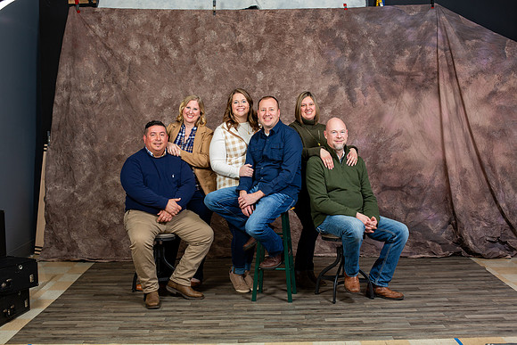 68-Buysee Extended Family X-Mas 2023