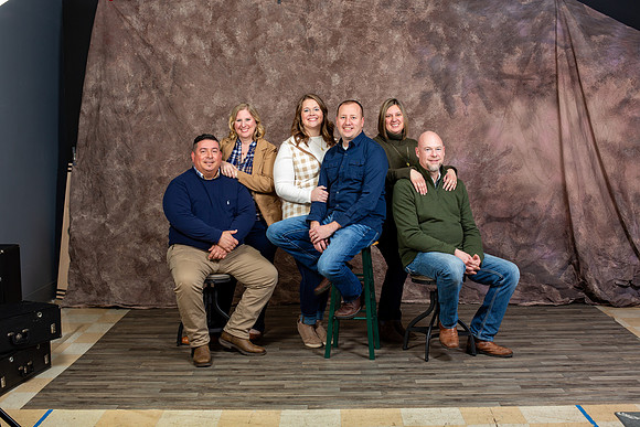 69-Buysee Extended Family X-Mas 2023