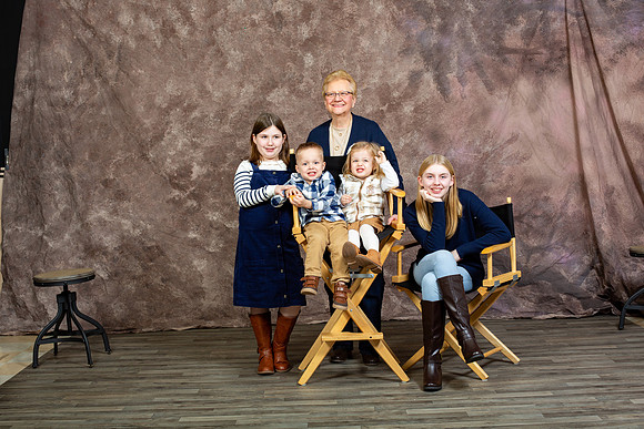 85-Buysee Extended Family X-Mas 2023