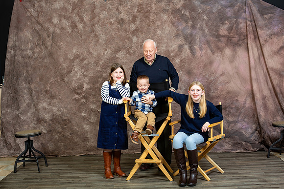 103-Buysee Extended Family X-Mas 2023