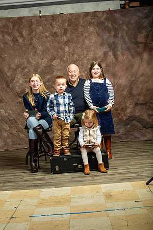 302-Buysee Extended Family X-Mas 2023