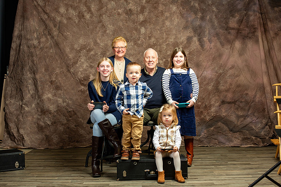 311-Buysee Extended Family X-Mas 2023
