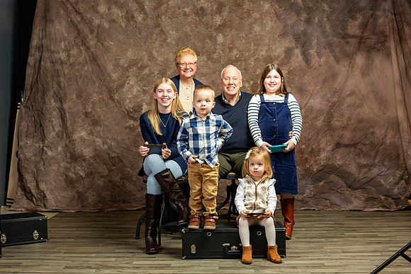 312-Buysee Extended Family X-Mas 2023