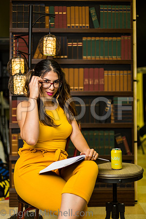 45-4 Girls on Yellow n Red