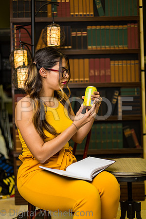 55-4 Girls on Yellow n Red