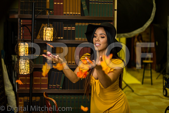 109-4 Girls on Yellow n Red