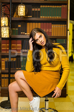 141-4 Girls on Yellow n Red