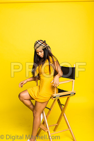 159-4 Girls on Yellow n Red