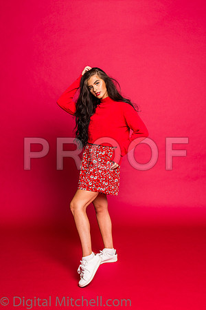 205-4 Girls on Yellow n Red