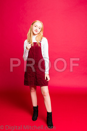 238-4 Girls on Yellow n Red