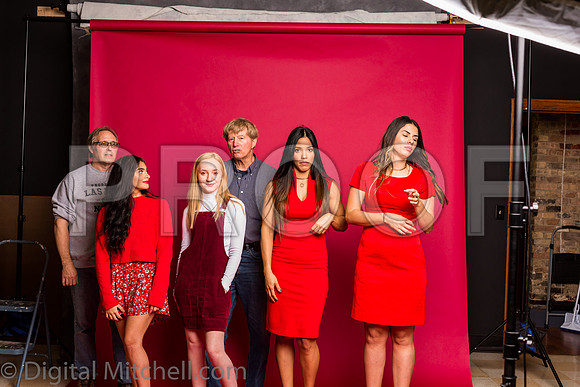 276-4 Girls on Yellow n Red